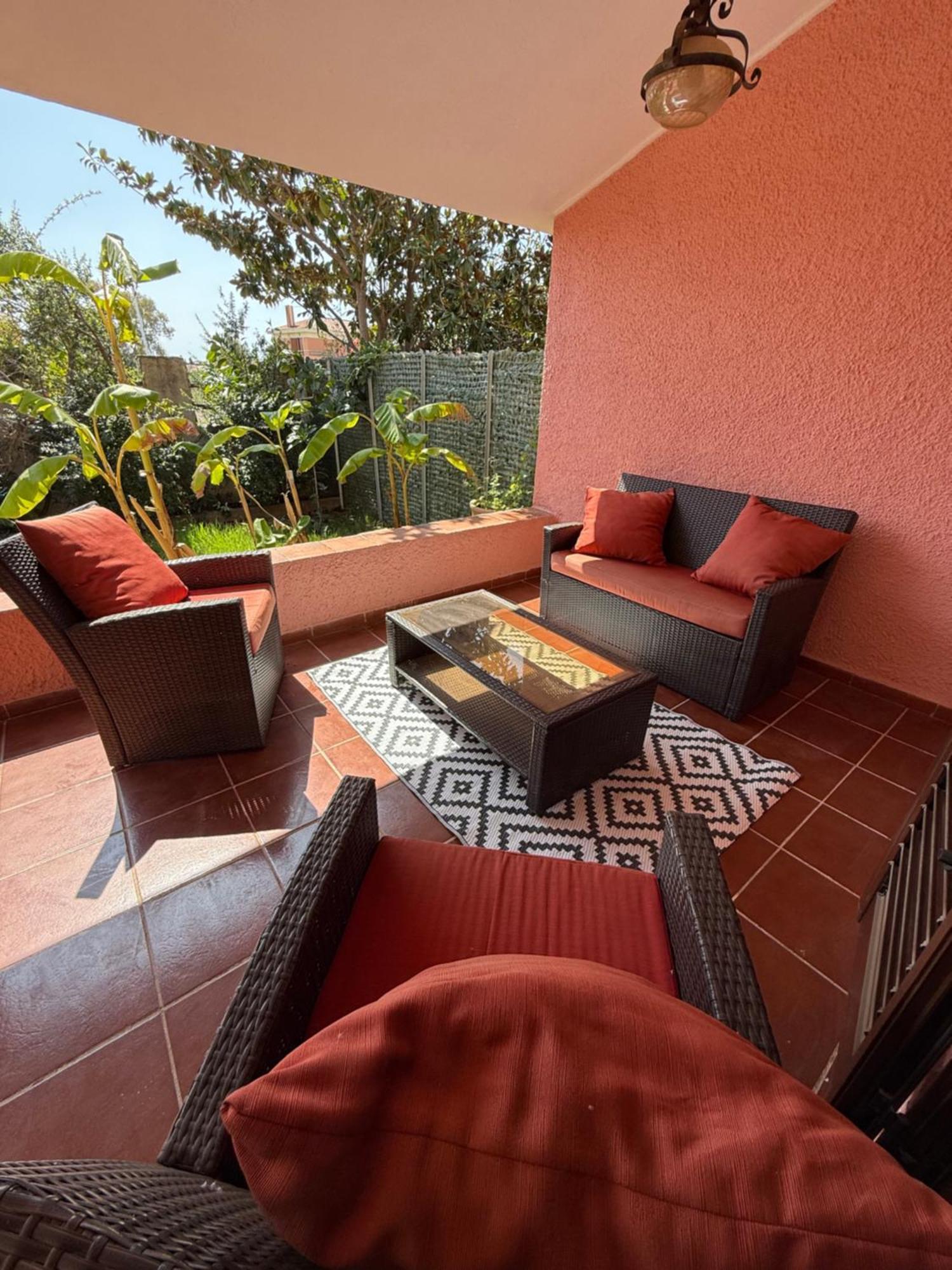 Lovely Home 5 Min Walk To The Beach, 3 Bedrooms Ample Outdoor Relax And Wifi كابيتانا المظهر الخارجي الصورة